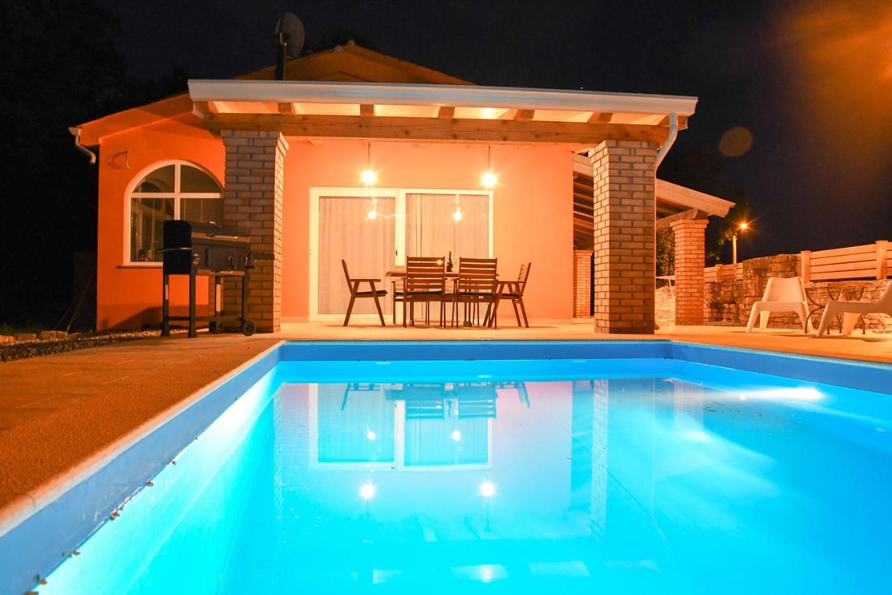 Villa Ariya *