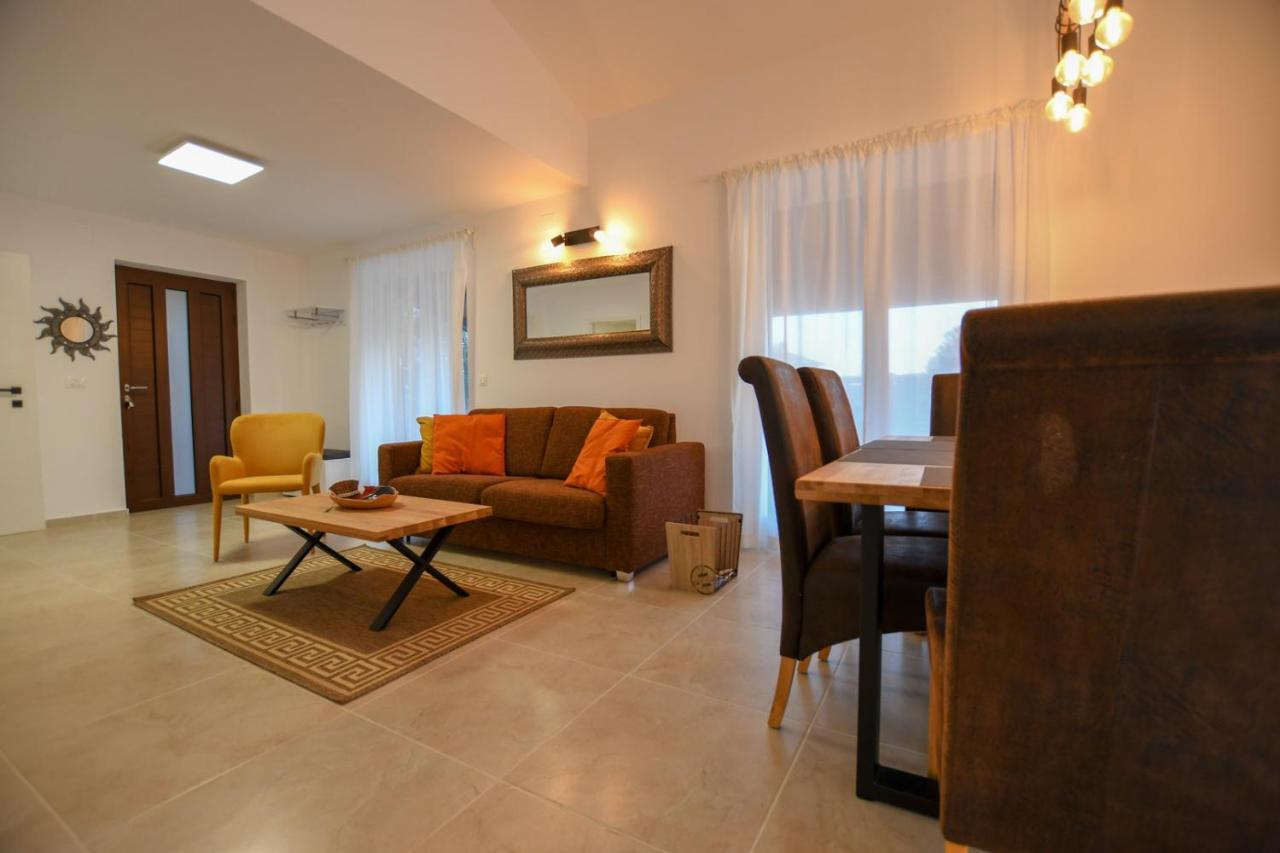 Villa Ariya Villa